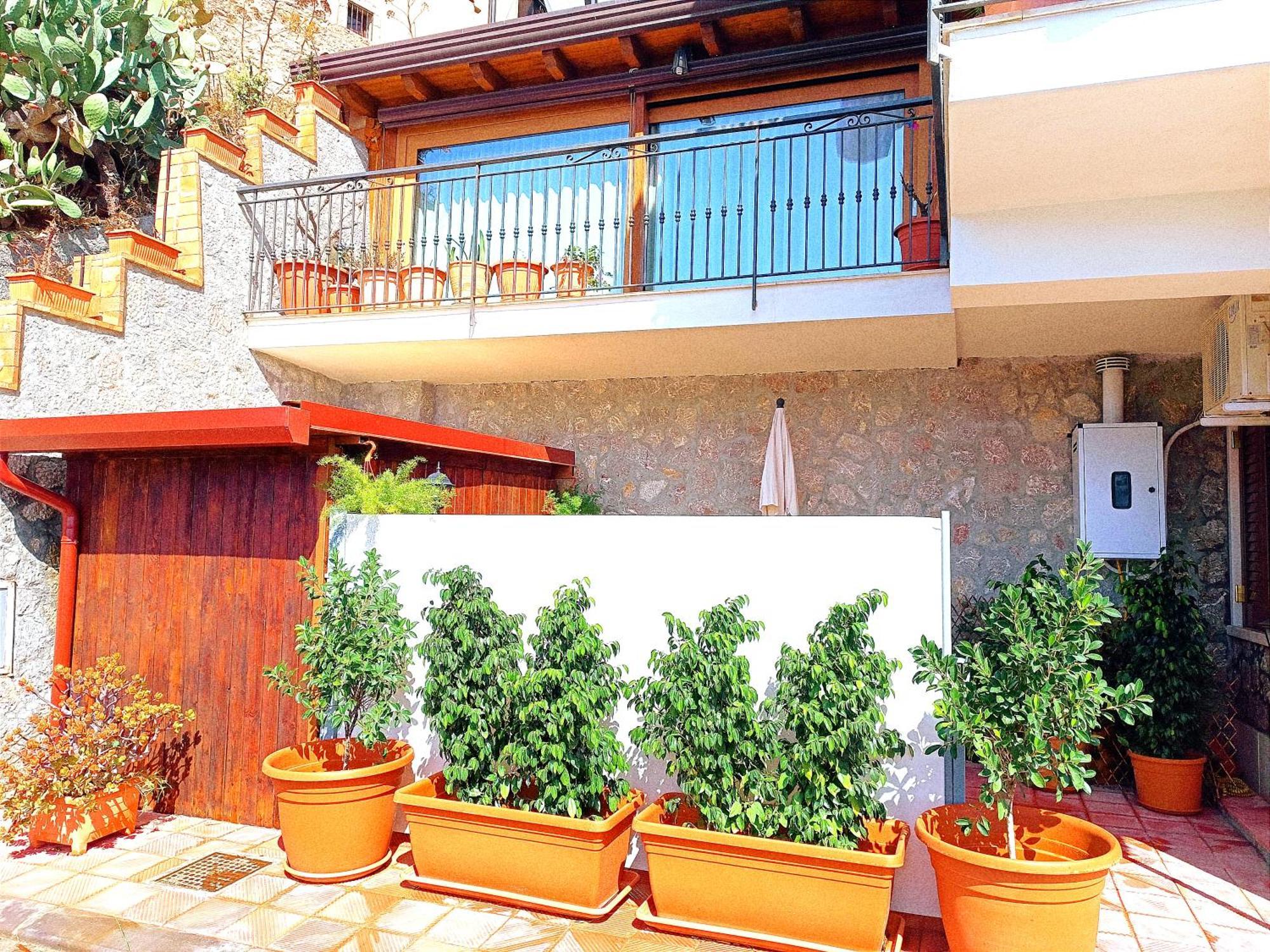 Casa Luca Apartment Forza dʼAgro Exterior foto